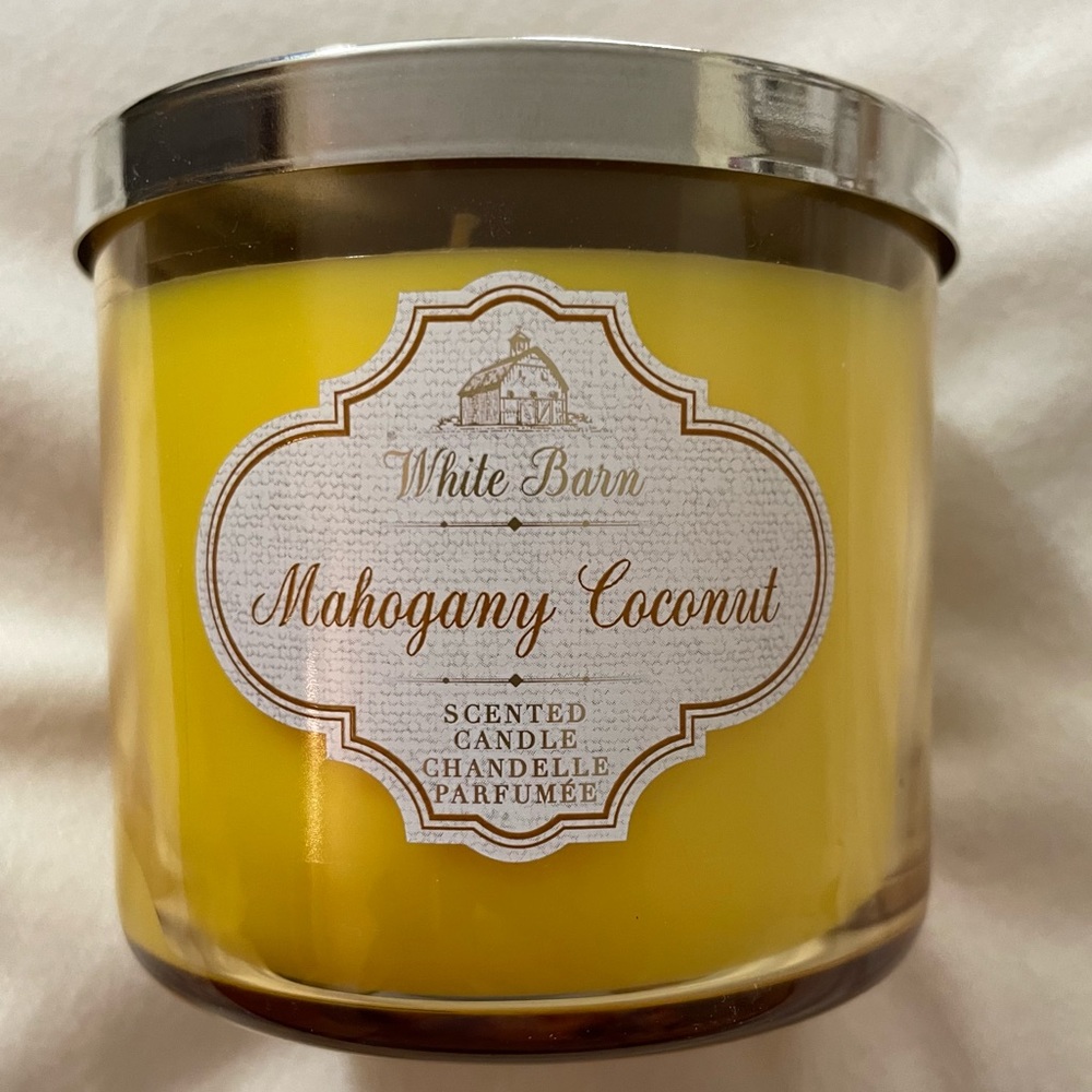 BBW Mahogany Coconut 3-Wick Candle with Lid White Barn/Bath + Body Works NEW